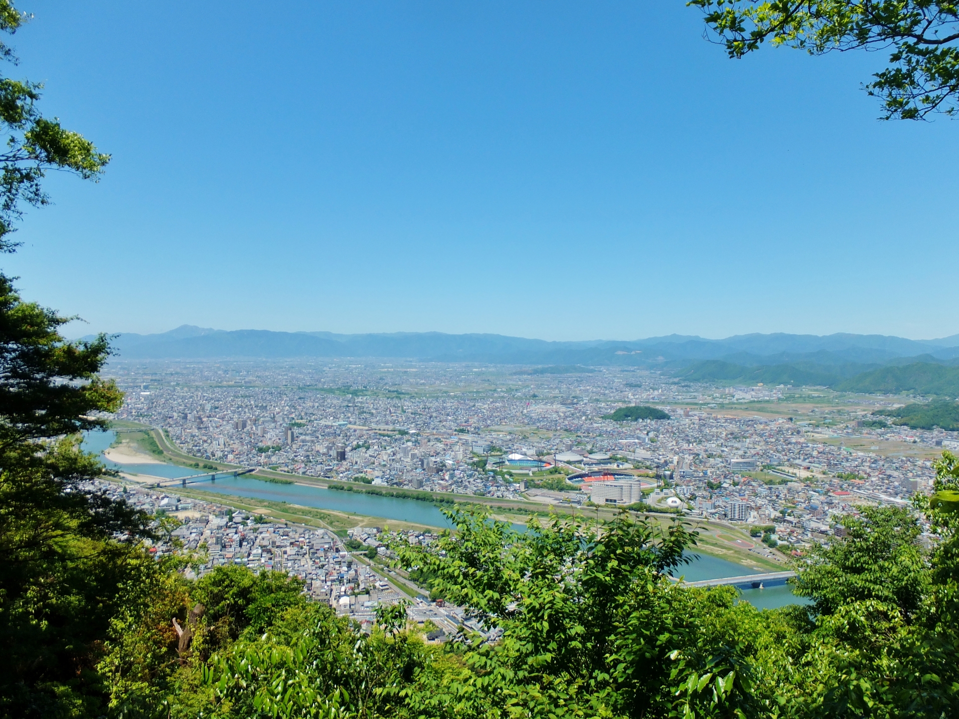 地域密着だから、最短即日対応!